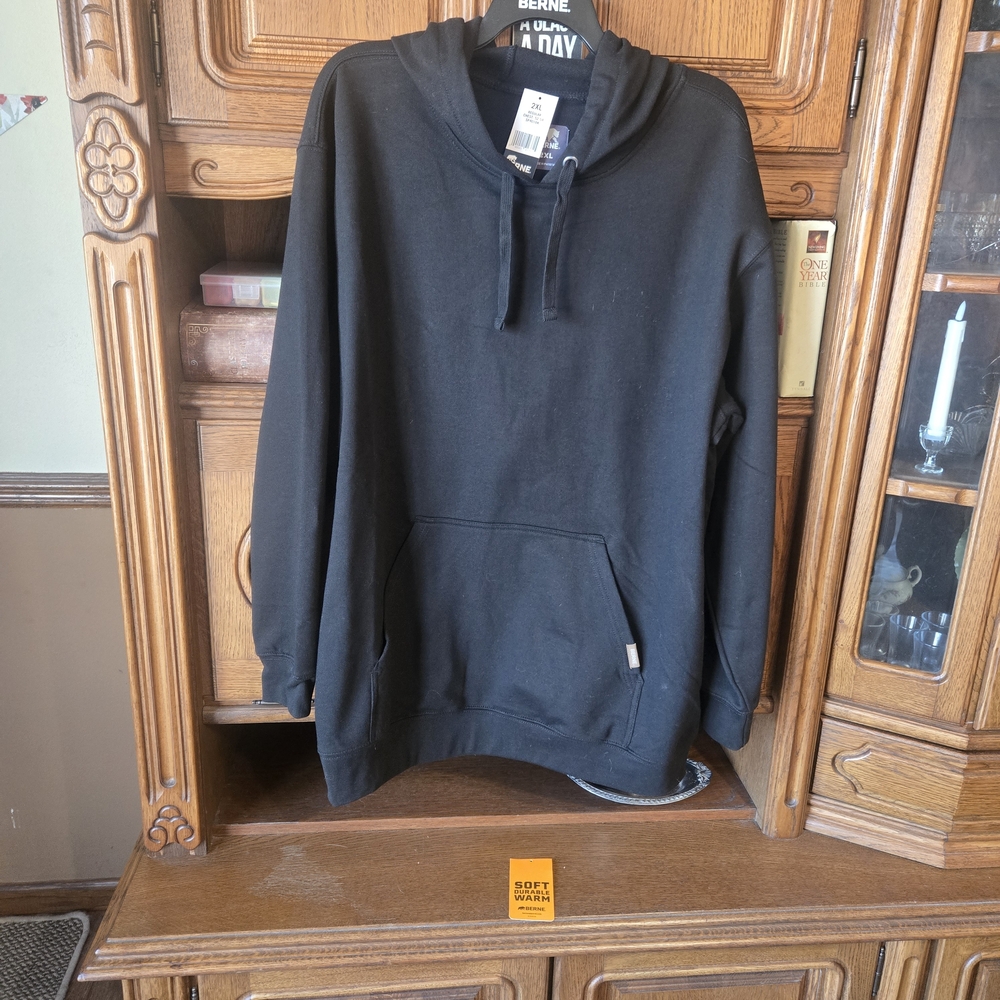 BERNE 2 XL NWT Men's Black Hoodie